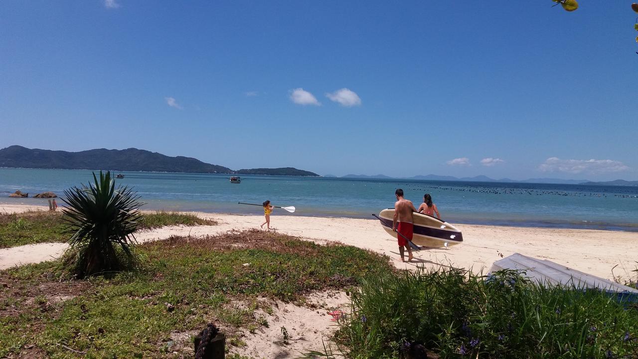 Residencial Bombinhas Pe Na Areia Vila Exterior foto